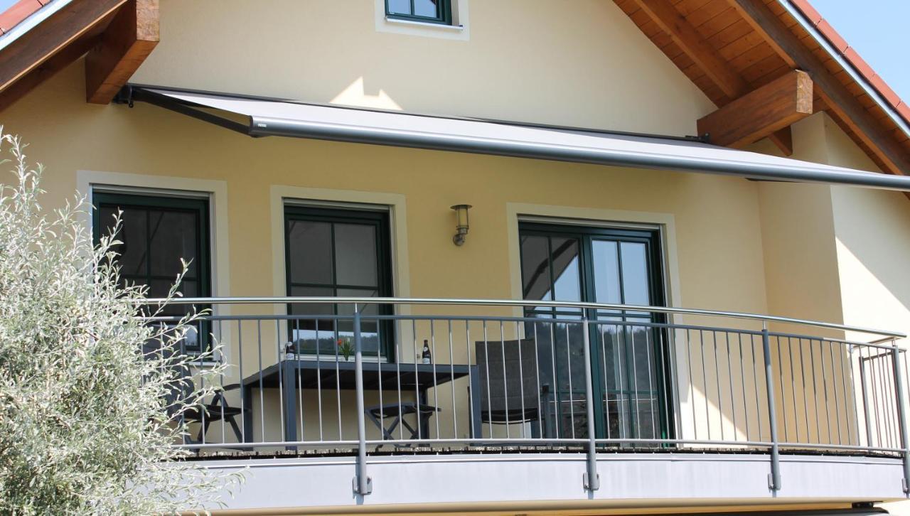 Faber Mit Grossem Suedbalkon * Essing
